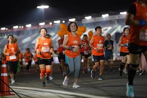 BIB: 296, 29152
                            <button type="button" onclick="openModal(13952324)" class="btn btn-primary btn-sm float-right btn-popup" data-toggle="modal" data-target=".modal-high-quality">
                        <i class="fas fa-shopping-cart"></i> Add to Cart
                    </button>
                                            <button type="button" onclick="isThisMe(13952324, true)" class="btn btn-success btn-sm float-right btn-popup btn-isme hidden" data-toggle="tooltip" data-placement="bottom" title="นี่คือรูปของคุณใช่ไหม คลิกที่นี่เพื่อเอาเข้าอัลบั้ม">
                        <i class="fas fa-plus"></i> Add to album
                    </button>
                    <button type="button" onclick="isThisMe(13952324, false)" class="btn btn-warning btn-sm float-right btn-popup btn-isnotme hidden">
                        <i class="fas fa-ban"></i> Remove from album
                    </button>