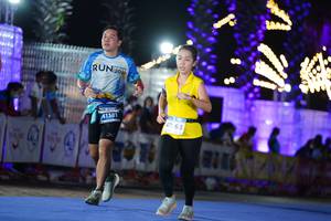 BIB: 202, 1381
                            <button type="button" onclick="openModal(14135947)" class="btn btn-primary btn-sm float-right btn-popup" data-toggle="modal" data-target=".modal-high-quality">
                        <i class="fas fa-shopping-cart"></i> Add to Cart
                    </button>
                                            <button type="button" onclick="isThisMe(14135947, true)" class="btn btn-success btn-sm float-right btn-popup btn-isme hidden" data-toggle="tooltip" data-placement="bottom" title="นี่คือรูปของคุณใช่ไหม คลิกที่นี่เพื่อเอาเข้าอัลบั้ม">
                        <i class="fas fa-plus"></i> Add to album
                    </button>
                    <button type="button" onclick="isThisMe(14135947, false)" class="btn btn-warning btn-sm float-right btn-popup btn-isnotme hidden">
                        <i class="fas fa-ban"></i> Remove from album
                    </button>