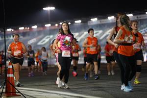 BIB: 2860, 241, 3805
                            <button type="button" onclick="openModal(13975282)" class="btn btn-primary btn-sm float-right btn-popup" data-toggle="modal" data-target=".modal-high-quality">
                        <i class="fas fa-shopping-cart"></i> Add to Cart
                    </button>
                                            <button type="button" onclick="isThisMe(13975282, true)" class="btn btn-success btn-sm float-right btn-popup btn-isme hidden" data-toggle="tooltip" data-placement="bottom" title="นี่คือรูปของคุณใช่ไหม คลิกที่นี่เพื่อเอาเข้าอัลบั้ม">
                        <i class="fas fa-plus"></i> Add to album
                    </button>
                    <button type="button" onclick="isThisMe(13975282, false)" class="btn btn-warning btn-sm float-right btn-popup btn-isnotme hidden">
                        <i class="fas fa-ban"></i> Remove from album
                    </button>