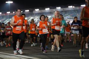 BIB: 24132, 645, 27218, 23637
                            <button type="button" onclick="openModal(13875217)" class="btn btn-primary btn-sm float-right btn-popup" data-toggle="modal" data-target=".modal-high-quality">
                        <i class="fas fa-shopping-cart"></i> Add to Cart
                    </button>
                                            <button type="button" onclick="isThisMe(13875217, true)" class="btn btn-success btn-sm float-right btn-popup btn-isme hidden" data-toggle="tooltip" data-placement="bottom" title="นี่คือรูปของคุณใช่ไหม คลิกที่นี่เพื่อเอาเข้าอัลบั้ม">
                        <i class="fas fa-plus"></i> Add to album
                    </button>
                    <button type="button" onclick="isThisMe(13875217, false)" class="btn btn-warning btn-sm float-right btn-popup btn-isnotme hidden">
                        <i class="fas fa-ban"></i> Remove from album
                    </button>