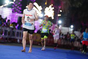 BIB: 40260
                            <button type="button" onclick="openModal(14159021)" class="btn btn-primary btn-sm float-right btn-popup" data-toggle="modal" data-target=".modal-high-quality">
                        <i class="fas fa-shopping-cart"></i> Add to Cart
                    </button>
                                            <button type="button" onclick="isThisMe(14159021, true)" class="btn btn-success btn-sm float-right btn-popup btn-isme hidden" data-toggle="tooltip" data-placement="bottom" title="นี่คือรูปของคุณใช่ไหม คลิกที่นี่เพื่อเอาเข้าอัลบั้ม">
                        <i class="fas fa-plus"></i> Add to album
                    </button>
                    <button type="button" onclick="isThisMe(14159021, false)" class="btn btn-warning btn-sm float-right btn-popup btn-isnotme hidden">
                        <i class="fas fa-ban"></i> Remove from album
                    </button>