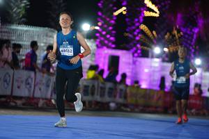 BIB: 380
                            <button type="button" onclick="openModal(14202521)" class="btn btn-primary btn-sm float-right btn-popup" data-toggle="modal" data-target=".modal-high-quality">
                        <i class="fas fa-shopping-cart"></i> Add to Cart
                    </button>
                                            <button type="button" onclick="isThisMe(14202521, true)" class="btn btn-success btn-sm float-right btn-popup btn-isme hidden" data-toggle="tooltip" data-placement="bottom" title="นี่คือรูปของคุณใช่ไหม คลิกที่นี่เพื่อเอาเข้าอัลบั้ม">
                        <i class="fas fa-plus"></i> Add to album
                    </button>
                    <button type="button" onclick="isThisMe(14202521, false)" class="btn btn-warning btn-sm float-right btn-popup btn-isnotme hidden">
                        <i class="fas fa-ban"></i> Remove from album
                    </button>