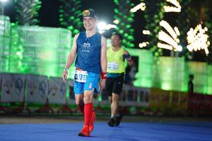 BIB: 322
                            <button type="button" onclick="openModal(14128268)" class="btn btn-primary btn-sm float-right btn-popup" data-toggle="modal" data-target=".modal-high-quality">
                        <i class="fas fa-shopping-cart"></i> Add to Cart
                    </button>
                                            <button type="button" onclick="isThisMe(14128268, true)" class="btn btn-success btn-sm float-right btn-popup btn-isme hidden" data-toggle="tooltip" data-placement="bottom" title="นี่คือรูปของคุณใช่ไหม คลิกที่นี่เพื่อเอาเข้าอัลบั้ม">
                        <i class="fas fa-plus"></i> Add to album
                    </button>
                    <button type="button" onclick="isThisMe(14128268, false)" class="btn btn-warning btn-sm float-right btn-popup btn-isnotme hidden">
                        <i class="fas fa-ban"></i> Remove from album
                    </button>