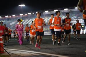 BIB: 2224, 206, 21442
                            <button type="button" onclick="openModal(14016071)" class="btn btn-primary btn-sm float-right btn-popup" data-toggle="modal" data-target=".modal-high-quality">
                        <i class="fas fa-shopping-cart"></i> Add to Cart
                    </button>
                                            <button type="button" onclick="isThisMe(14016071, true)" class="btn btn-success btn-sm float-right btn-popup btn-isme hidden" data-toggle="tooltip" data-placement="bottom" title="นี่คือรูปของคุณใช่ไหม คลิกที่นี่เพื่อเอาเข้าอัลบั้ม">
                        <i class="fas fa-plus"></i> Add to album
                    </button>
                    <button type="button" onclick="isThisMe(14016071, false)" class="btn btn-warning btn-sm float-right btn-popup btn-isnotme hidden">
                        <i class="fas fa-ban"></i> Remove from album
                    </button>