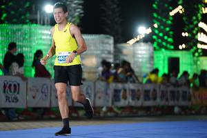 BIB: 460
                            <button type="button" onclick="openModal(14242883)" class="btn btn-primary btn-sm float-right btn-popup" data-toggle="modal" data-target=".modal-high-quality">
                        <i class="fas fa-shopping-cart"></i> Add to Cart
                    </button>
                                            <button type="button" onclick="isThisMe(14242883, true)" class="btn btn-success btn-sm float-right btn-popup btn-isme hidden" data-toggle="tooltip" data-placement="bottom" title="นี่คือรูปของคุณใช่ไหม คลิกที่นี่เพื่อเอาเข้าอัลบั้ม">
                        <i class="fas fa-plus"></i> Add to album
                    </button>
                    <button type="button" onclick="isThisMe(14242883, false)" class="btn btn-warning btn-sm float-right btn-popup btn-isnotme hidden">
                        <i class="fas fa-ban"></i> Remove from album
                    </button>