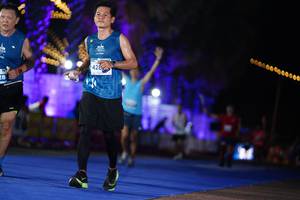 BIB: 428
                            <button type="button" onclick="openModal(14207523)" class="btn btn-primary btn-sm float-right btn-popup" data-toggle="modal" data-target=".modal-high-quality">
                        <i class="fas fa-shopping-cart"></i> Add to Cart
                    </button>
                                            <button type="button" onclick="isThisMe(14207523, true)" class="btn btn-success btn-sm float-right btn-popup btn-isme hidden" data-toggle="tooltip" data-placement="bottom" title="นี่คือรูปของคุณใช่ไหม คลิกที่นี่เพื่อเอาเข้าอัลบั้ม">
                        <i class="fas fa-plus"></i> Add to album
                    </button>
                    <button type="button" onclick="isThisMe(14207523, false)" class="btn btn-warning btn-sm float-right btn-popup btn-isnotme hidden">
                        <i class="fas fa-ban"></i> Remove from album
                    </button>