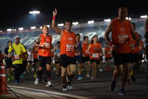 BIB: 2697, 21082, 614, 2655
                            <button type="button" onclick="openModal(13983844)" class="btn btn-primary btn-sm float-right btn-popup" data-toggle="modal" data-target=".modal-high-quality">
                        <i class="fas fa-shopping-cart"></i> Add to Cart
                    </button>
                                            <button type="button" onclick="isThisMe(13983844, true)" class="btn btn-success btn-sm float-right btn-popup btn-isme hidden" data-toggle="tooltip" data-placement="bottom" title="นี่คือรูปของคุณใช่ไหม คลิกที่นี่เพื่อเอาเข้าอัลบั้ม">
                        <i class="fas fa-plus"></i> Add to album
                    </button>
                    <button type="button" onclick="isThisMe(13983844, false)" class="btn btn-warning btn-sm float-right btn-popup btn-isnotme hidden">
                        <i class="fas fa-ban"></i> Remove from album
                    </button>