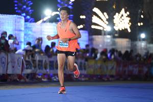 BIB: 47039
                            <button type="button" onclick="openModal(15363426)" class="btn btn-primary btn-sm float-right btn-popup" data-toggle="modal" data-target=".modal-high-quality">
                        <i class="fas fa-shopping-cart"></i> Add to Cart
                    </button>
                                            <button type="button" onclick="isThisMe(15363426, true)" class="btn btn-success btn-sm float-right btn-popup btn-isme hidden" data-toggle="tooltip" data-placement="bottom" title="นี่คือรูปของคุณใช่ไหม คลิกที่นี่เพื่อเอาเข้าอัลบั้ม">
                        <i class="fas fa-plus"></i> Add to album
                    </button>
                    <button type="button" onclick="isThisMe(15363426, false)" class="btn btn-warning btn-sm float-right btn-popup btn-isnotme hidden">
                        <i class="fas fa-ban"></i> Remove from album
                    </button>