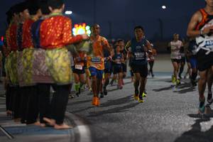 BIB: 42197, 46063
                            <button type="button" onclick="openModal(13850861)" class="btn btn-primary btn-sm float-right btn-popup" data-toggle="modal" data-target=".modal-high-quality">
                        <i class="fas fa-shopping-cart"></i> Add to Cart
                    </button>
                                            <button type="button" onclick="isThisMe(13850861, true)" class="btn btn-success btn-sm float-right btn-popup btn-isme hidden" data-toggle="tooltip" data-placement="bottom" title="นี่คือรูปของคุณใช่ไหม คลิกที่นี่เพื่อเอาเข้าอัลบั้ม">
                        <i class="fas fa-plus"></i> Add to album
                    </button>
                    <button type="button" onclick="isThisMe(13850861, false)" class="btn btn-warning btn-sm float-right btn-popup btn-isnotme hidden">
                        <i class="fas fa-ban"></i> Remove from album
                    </button>