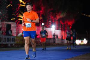 BIB: 405
                            <button type="button" onclick="openModal(14093882)" class="btn btn-primary btn-sm float-right btn-popup" data-toggle="modal" data-target=".modal-high-quality">
                        <i class="fas fa-shopping-cart"></i> Add to Cart
                    </button>
                                            <button type="button" onclick="isThisMe(14093882, true)" class="btn btn-success btn-sm float-right btn-popup btn-isme hidden" data-toggle="tooltip" data-placement="bottom" title="นี่คือรูปของคุณใช่ไหม คลิกที่นี่เพื่อเอาเข้าอัลบั้ม">
                        <i class="fas fa-plus"></i> Add to album
                    </button>
                    <button type="button" onclick="isThisMe(14093882, false)" class="btn btn-warning btn-sm float-right btn-popup btn-isnotme hidden">
                        <i class="fas fa-ban"></i> Remove from album
                    </button>