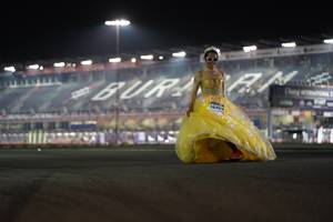 BIB: 76404
                            <button type="button" onclick="openModal(13927057)" class="btn btn-primary btn-sm float-right btn-popup" data-toggle="modal" data-target=".modal-high-quality">
                        <i class="fas fa-shopping-cart"></i> Add to Cart
                    </button>
                                            <button type="button" onclick="isThisMe(13927057, true)" class="btn btn-success btn-sm float-right btn-popup btn-isme hidden" data-toggle="tooltip" data-placement="bottom" title="นี่คือรูปของคุณใช่ไหม คลิกที่นี่เพื่อเอาเข้าอัลบั้ม">
                        <i class="fas fa-plus"></i> Add to album
                    </button>
                    <button type="button" onclick="isThisMe(13927057, false)" class="btn btn-warning btn-sm float-right btn-popup btn-isnotme hidden">
                        <i class="fas fa-ban"></i> Remove from album
                    </button>