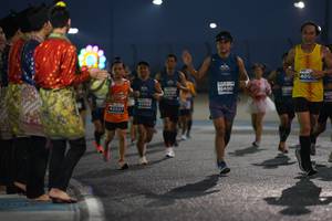 BIB: 409, 4400, 42027
                            <button type="button" onclick="openModal(13848295)" class="btn btn-primary btn-sm float-right btn-popup" data-toggle="modal" data-target=".modal-high-quality">
                        <i class="fas fa-shopping-cart"></i> Add to Cart
                    </button>
                                            <button type="button" onclick="isThisMe(13848295, true)" class="btn btn-success btn-sm float-right btn-popup btn-isme hidden" data-toggle="tooltip" data-placement="bottom" title="นี่คือรูปของคุณใช่ไหม คลิกที่นี่เพื่อเอาเข้าอัลบั้ม">
                        <i class="fas fa-plus"></i> Add to album
                    </button>
                    <button type="button" onclick="isThisMe(13848295, false)" class="btn btn-warning btn-sm float-right btn-popup btn-isnotme hidden">
                        <i class="fas fa-ban"></i> Remove from album
                    </button>