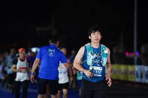 BIB: 312
                            <button type="button" onclick="openModal(14176180)" class="btn btn-primary btn-sm float-right btn-popup" data-toggle="modal" data-target=".modal-high-quality">
                        <i class="fas fa-shopping-cart"></i> Add to Cart
                    </button>
                                            <button type="button" onclick="isThisMe(14176180, true)" class="btn btn-success btn-sm float-right btn-popup btn-isme hidden" data-toggle="tooltip" data-placement="bottom" title="นี่คือรูปของคุณใช่ไหม คลิกที่นี่เพื่อเอาเข้าอัลบั้ม">
                        <i class="fas fa-plus"></i> Add to album
                    </button>
                    <button type="button" onclick="isThisMe(14176180, false)" class="btn btn-warning btn-sm float-right btn-popup btn-isnotme hidden">
                        <i class="fas fa-ban"></i> Remove from album
                    </button>