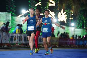 BIB: 42955, 41000
                            <button type="button" onclick="openModal(14209281)" class="btn btn-primary btn-sm float-right btn-popup" data-toggle="modal" data-target=".modal-high-quality">
                        <i class="fas fa-shopping-cart"></i> Add to Cart
                    </button>
                                            <button type="button" onclick="isThisMe(14209281, true)" class="btn btn-success btn-sm float-right btn-popup btn-isme hidden" data-toggle="tooltip" data-placement="bottom" title="นี่คือรูปของคุณใช่ไหม คลิกที่นี่เพื่อเอาเข้าอัลบั้ม">
                        <i class="fas fa-plus"></i> Add to album
                    </button>
                    <button type="button" onclick="isThisMe(14209281, false)" class="btn btn-warning btn-sm float-right btn-popup btn-isnotme hidden">
                        <i class="fas fa-ban"></i> Remove from album
                    </button>