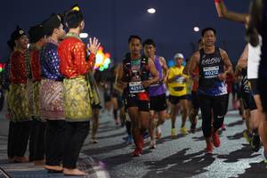 BIB: 40212, 42561
                            <button type="button" onclick="openModal(13846896)" class="btn btn-primary btn-sm float-right btn-popup" data-toggle="modal" data-target=".modal-high-quality">
                        <i class="fas fa-shopping-cart"></i> Add to Cart
                    </button>
                                            <button type="button" onclick="isThisMe(13846896, true)" class="btn btn-success btn-sm float-right btn-popup btn-isme hidden" data-toggle="tooltip" data-placement="bottom" title="นี่คือรูปของคุณใช่ไหม คลิกที่นี่เพื่อเอาเข้าอัลบั้ม">
                        <i class="fas fa-plus"></i> Add to album
                    </button>
                    <button type="button" onclick="isThisMe(13846896, false)" class="btn btn-warning btn-sm float-right btn-popup btn-isnotme hidden">
                        <i class="fas fa-ban"></i> Remove from album
                    </button>