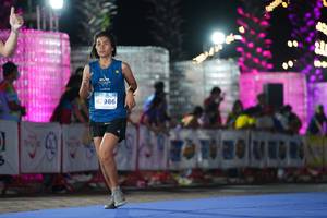 BIB: 4986
                            <button type="button" onclick="openModal(14221623)" class="btn btn-primary btn-sm float-right btn-popup" data-toggle="modal" data-target=".modal-high-quality">
                        <i class="fas fa-shopping-cart"></i> Add to Cart
                    </button>
                                            <button type="button" onclick="isThisMe(14221623, true)" class="btn btn-success btn-sm float-right btn-popup btn-isme hidden" data-toggle="tooltip" data-placement="bottom" title="นี่คือรูปของคุณใช่ไหม คลิกที่นี่เพื่อเอาเข้าอัลบั้ม">
                        <i class="fas fa-plus"></i> Add to album
                    </button>
                    <button type="button" onclick="isThisMe(14221623, false)" class="btn btn-warning btn-sm float-right btn-popup btn-isnotme hidden">
                        <i class="fas fa-ban"></i> Remove from album
                    </button>