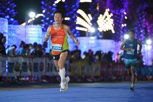 BIB: 41254
                            <button type="button" onclick="openModal(15365056)" class="btn btn-primary btn-sm float-right btn-popup" data-toggle="modal" data-target=".modal-high-quality">
                        <i class="fas fa-shopping-cart"></i> Add to Cart
                    </button>
                                            <button type="button" onclick="isThisMe(15365056, true)" class="btn btn-success btn-sm float-right btn-popup btn-isme hidden" data-toggle="tooltip" data-placement="bottom" title="นี่คือรูปของคุณใช่ไหม คลิกที่นี่เพื่อเอาเข้าอัลบั้ม">
                        <i class="fas fa-plus"></i> Add to album
                    </button>
                    <button type="button" onclick="isThisMe(15365056, false)" class="btn btn-warning btn-sm float-right btn-popup btn-isnotme hidden">
                        <i class="fas fa-ban"></i> Remove from album
                    </button>