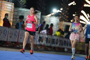 BIB: 120, 43092
                            <button type="button" onclick="openModal(14154427)" class="btn btn-primary btn-sm float-right btn-popup" data-toggle="modal" data-target=".modal-high-quality">
                        <i class="fas fa-shopping-cart"></i> Add to Cart
                    </button>
                                            <button type="button" onclick="isThisMe(14154427, true)" class="btn btn-success btn-sm float-right btn-popup btn-isme hidden" data-toggle="tooltip" data-placement="bottom" title="นี่คือรูปของคุณใช่ไหม คลิกที่นี่เพื่อเอาเข้าอัลบั้ม">
                        <i class="fas fa-plus"></i> Add to album
                    </button>
                    <button type="button" onclick="isThisMe(14154427, false)" class="btn btn-warning btn-sm float-right btn-popup btn-isnotme hidden">
                        <i class="fas fa-ban"></i> Remove from album
                    </button>