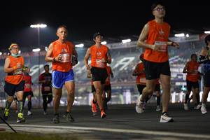 BIB: 222
                            <button type="button" onclick="openModal(13857787)" class="btn btn-primary btn-sm float-right btn-popup" data-toggle="modal" data-target=".modal-high-quality">
                        <i class="fas fa-shopping-cart"></i> Add to Cart
                    </button>
                                            <button type="button" onclick="isThisMe(13857787, true)" class="btn btn-success btn-sm float-right btn-popup btn-isme hidden" data-toggle="tooltip" data-placement="bottom" title="นี่คือรูปของคุณใช่ไหม คลิกที่นี่เพื่อเอาเข้าอัลบั้ม">
                        <i class="fas fa-plus"></i> Add to album
                    </button>
                    <button type="button" onclick="isThisMe(13857787, false)" class="btn btn-warning btn-sm float-right btn-popup btn-isnotme hidden">
                        <i class="fas fa-ban"></i> Remove from album
                    </button>