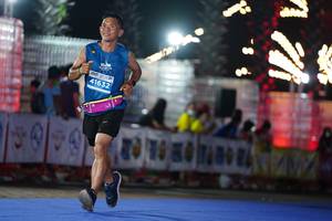 BIB: 401, 41632
                            <button type="button" onclick="openModal(14166171)" class="btn btn-primary btn-sm float-right btn-popup" data-toggle="modal" data-target=".modal-high-quality">
                        <i class="fas fa-shopping-cart"></i> Add to Cart
                    </button>
                                            <button type="button" onclick="isThisMe(14166171, true)" class="btn btn-success btn-sm float-right btn-popup btn-isme hidden" data-toggle="tooltip" data-placement="bottom" title="นี่คือรูปของคุณใช่ไหม คลิกที่นี่เพื่อเอาเข้าอัลบั้ม">
                        <i class="fas fa-plus"></i> Add to album
                    </button>
                    <button type="button" onclick="isThisMe(14166171, false)" class="btn btn-warning btn-sm float-right btn-popup btn-isnotme hidden">
                        <i class="fas fa-ban"></i> Remove from album
                    </button>