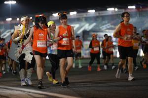 BIB: 072, 2075, 23019, 620, 2279
                            <button type="button" onclick="openModal(13889149)" class="btn btn-primary btn-sm float-right btn-popup" data-toggle="modal" data-target=".modal-high-quality">
                        <i class="fas fa-shopping-cart"></i> Add to Cart
                    </button>
                                            <button type="button" onclick="isThisMe(13889149, true)" class="btn btn-success btn-sm float-right btn-popup btn-isme hidden" data-toggle="tooltip" data-placement="bottom" title="นี่คือรูปของคุณใช่ไหม คลิกที่นี่เพื่อเอาเข้าอัลบั้ม">
                        <i class="fas fa-plus"></i> Add to album
                    </button>
                    <button type="button" onclick="isThisMe(13889149, false)" class="btn btn-warning btn-sm float-right btn-popup btn-isnotme hidden">
                        <i class="fas fa-ban"></i> Remove from album
                    </button>