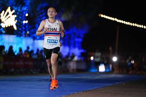 BIB: 40474
                            <button type="button" onclick="openModal(15367979)" class="btn btn-primary btn-sm float-right btn-popup" data-toggle="modal" data-target=".modal-high-quality">
                        <i class="fas fa-shopping-cart"></i> Add to Cart
                    </button>
                                            <button type="button" onclick="isThisMe(15367979, true)" class="btn btn-success btn-sm float-right btn-popup btn-isme hidden" data-toggle="tooltip" data-placement="bottom" title="นี่คือรูปของคุณใช่ไหม คลิกที่นี่เพื่อเอาเข้าอัลบั้ม">
                        <i class="fas fa-plus"></i> Add to album
                    </button>
                    <button type="button" onclick="isThisMe(15367979, false)" class="btn btn-warning btn-sm float-right btn-popup btn-isnotme hidden">
                        <i class="fas fa-ban"></i> Remove from album
                    </button>