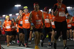 BIB: 28815, 2171, 22320, 27241, 295, 2392
                            <button type="button" onclick="openModal(13946205)" class="btn btn-primary btn-sm float-right btn-popup" data-toggle="modal" data-target=".modal-high-quality">
                        <i class="fas fa-shopping-cart"></i> Add to Cart
                    </button>
                                            <button type="button" onclick="isThisMe(13946205, true)" class="btn btn-success btn-sm float-right btn-popup btn-isme hidden" data-toggle="tooltip" data-placement="bottom" title="นี่คือรูปของคุณใช่ไหม คลิกที่นี่เพื่อเอาเข้าอัลบั้ม">
                        <i class="fas fa-plus"></i> Add to album
                    </button>
                    <button type="button" onclick="isThisMe(13946205, false)" class="btn btn-warning btn-sm float-right btn-popup btn-isnotme hidden">
                        <i class="fas fa-ban"></i> Remove from album
                    </button>