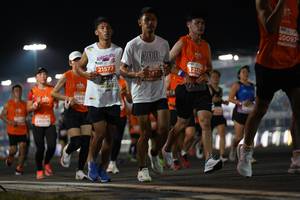 BIB: 20097, 400, 21577, 24078
                            <button type="button" onclick="openModal(13867805)" class="btn btn-primary btn-sm float-right btn-popup" data-toggle="modal" data-target=".modal-high-quality">
                        <i class="fas fa-shopping-cart"></i> Add to Cart
                    </button>
                                            <button type="button" onclick="isThisMe(13867805, true)" class="btn btn-success btn-sm float-right btn-popup btn-isme hidden" data-toggle="tooltip" data-placement="bottom" title="นี่คือรูปของคุณใช่ไหม คลิกที่นี่เพื่อเอาเข้าอัลบั้ม">
                        <i class="fas fa-plus"></i> Add to album
                    </button>
                    <button type="button" onclick="isThisMe(13867805, false)" class="btn btn-warning btn-sm float-right btn-popup btn-isnotme hidden">
                        <i class="fas fa-ban"></i> Remove from album
                    </button>