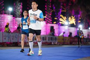 BIB: 73410, 42985
                            <button type="button" onclick="openModal(14265814)" class="btn btn-primary btn-sm float-right btn-popup" data-toggle="modal" data-target=".modal-high-quality">
                        <i class="fas fa-shopping-cart"></i> Add to Cart
                    </button>
                                            <button type="button" onclick="isThisMe(14265814, true)" class="btn btn-success btn-sm float-right btn-popup btn-isme hidden" data-toggle="tooltip" data-placement="bottom" title="นี่คือรูปของคุณใช่ไหม คลิกที่นี่เพื่อเอาเข้าอัลบั้ม">
                        <i class="fas fa-plus"></i> Add to album
                    </button>
                    <button type="button" onclick="isThisMe(14265814, false)" class="btn btn-warning btn-sm float-right btn-popup btn-isnotme hidden">
                        <i class="fas fa-ban"></i> Remove from album
                    </button>