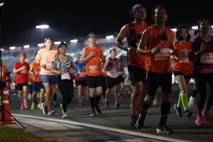 BIB: 26000, 2952, 29592, 21871
                            <button type="button" onclick="openModal(13897563)" class="btn btn-primary btn-sm float-right btn-popup" data-toggle="modal" data-target=".modal-high-quality">
                        <i class="fas fa-shopping-cart"></i> Add to Cart
                    </button>
                                            <button type="button" onclick="isThisMe(13897563, true)" class="btn btn-success btn-sm float-right btn-popup btn-isme hidden" data-toggle="tooltip" data-placement="bottom" title="นี่คือรูปของคุณใช่ไหม คลิกที่นี่เพื่อเอาเข้าอัลบั้ม">
                        <i class="fas fa-plus"></i> Add to album
                    </button>
                    <button type="button" onclick="isThisMe(13897563, false)" class="btn btn-warning btn-sm float-right btn-popup btn-isnotme hidden">
                        <i class="fas fa-ban"></i> Remove from album
                    </button>