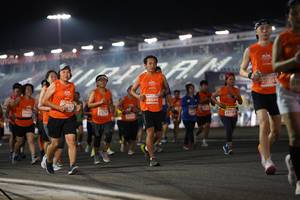 BIB: 26680, 2940, 21710, 287
                            <button type="button" onclick="openModal(13982634)" class="btn btn-primary btn-sm float-right btn-popup" data-toggle="modal" data-target=".modal-high-quality">
                        <i class="fas fa-shopping-cart"></i> Add to Cart
                    </button>
                                            <button type="button" onclick="isThisMe(13982634, true)" class="btn btn-success btn-sm float-right btn-popup btn-isme hidden" data-toggle="tooltip" data-placement="bottom" title="นี่คือรูปของคุณใช่ไหม คลิกที่นี่เพื่อเอาเข้าอัลบั้ม">
                        <i class="fas fa-plus"></i> Add to album
                    </button>
                    <button type="button" onclick="isThisMe(13982634, false)" class="btn btn-warning btn-sm float-right btn-popup btn-isnotme hidden">
                        <i class="fas fa-ban"></i> Remove from album
                    </button>