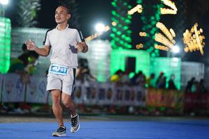 BIB: 5781
                            <button type="button" onclick="openModal(14231116)" class="btn btn-primary btn-sm float-right btn-popup" data-toggle="modal" data-target=".modal-high-quality">
                        <i class="fas fa-shopping-cart"></i> Add to Cart
                    </button>
                                            <button type="button" onclick="isThisMe(14231116, true)" class="btn btn-success btn-sm float-right btn-popup btn-isme hidden" data-toggle="tooltip" data-placement="bottom" title="นี่คือรูปของคุณใช่ไหม คลิกที่นี่เพื่อเอาเข้าอัลบั้ม">
                        <i class="fas fa-plus"></i> Add to album
                    </button>
                    <button type="button" onclick="isThisMe(14231116, false)" class="btn btn-warning btn-sm float-right btn-popup btn-isnotme hidden">
                        <i class="fas fa-ban"></i> Remove from album
                    </button>