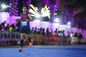 BIB: 40002
                            <button type="button" onclick="openModal(14174456)" class="btn btn-primary btn-sm float-right btn-popup" data-toggle="modal" data-target=".modal-high-quality">
                        <i class="fas fa-shopping-cart"></i> Add to Cart
                    </button>
                                            <button type="button" onclick="isThisMe(14174456, true)" class="btn btn-success btn-sm float-right btn-popup btn-isme hidden" data-toggle="tooltip" data-placement="bottom" title="นี่คือรูปของคุณใช่ไหม คลิกที่นี่เพื่อเอาเข้าอัลบั้ม">
                        <i class="fas fa-plus"></i> Add to album
                    </button>
                    <button type="button" onclick="isThisMe(14174456, false)" class="btn btn-warning btn-sm float-right btn-popup btn-isnotme hidden">
                        <i class="fas fa-ban"></i> Remove from album
                    </button>