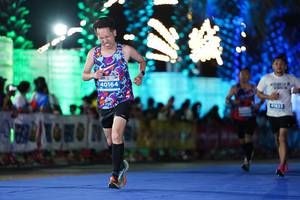 BIB: 40164
                            <button type="button" onclick="openModal(14055352)" class="btn btn-primary btn-sm float-right btn-popup" data-toggle="modal" data-target=".modal-high-quality">
                        <i class="fas fa-shopping-cart"></i> Add to Cart
                    </button>
                                            <button type="button" onclick="isThisMe(14055352, true)" class="btn btn-success btn-sm float-right btn-popup btn-isme hidden" data-toggle="tooltip" data-placement="bottom" title="นี่คือรูปของคุณใช่ไหม คลิกที่นี่เพื่อเอาเข้าอัลบั้ม">
                        <i class="fas fa-plus"></i> Add to album
                    </button>
                    <button type="button" onclick="isThisMe(14055352, false)" class="btn btn-warning btn-sm float-right btn-popup btn-isnotme hidden">
                        <i class="fas fa-ban"></i> Remove from album
                    </button>