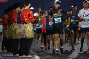 BIB: 5908, 45924, 460
                            <button type="button" onclick="openModal(13851337)" class="btn btn-primary btn-sm float-right btn-popup" data-toggle="modal" data-target=".modal-high-quality">
                        <i class="fas fa-shopping-cart"></i> Add to Cart
                    </button>
                                            <button type="button" onclick="isThisMe(13851337, true)" class="btn btn-success btn-sm float-right btn-popup btn-isme hidden" data-toggle="tooltip" data-placement="bottom" title="นี่คือรูปของคุณใช่ไหม คลิกที่นี่เพื่อเอาเข้าอัลบั้ม">
                        <i class="fas fa-plus"></i> Add to album
                    </button>
                    <button type="button" onclick="isThisMe(13851337, false)" class="btn btn-warning btn-sm float-right btn-popup btn-isnotme hidden">
                        <i class="fas fa-ban"></i> Remove from album
                    </button>