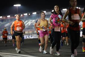 BIB: 28005, 241, 805
                            <button type="button" onclick="openModal(13976907)" class="btn btn-primary btn-sm float-right btn-popup" data-toggle="modal" data-target=".modal-high-quality">
                        <i class="fas fa-shopping-cart"></i> Add to Cart
                    </button>
                                            <button type="button" onclick="isThisMe(13976907, true)" class="btn btn-success btn-sm float-right btn-popup btn-isme hidden" data-toggle="tooltip" data-placement="bottom" title="นี่คือรูปของคุณใช่ไหม คลิกที่นี่เพื่อเอาเข้าอัลบั้ม">
                        <i class="fas fa-plus"></i> Add to album
                    </button>
                    <button type="button" onclick="isThisMe(13976907, false)" class="btn btn-warning btn-sm float-right btn-popup btn-isnotme hidden">
                        <i class="fas fa-ban"></i> Remove from album
                    </button>