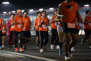 BIB: 371, 25078, 23614, 2056, 170
                            <button type="button" onclick="openModal(14049998)" class="btn btn-primary btn-sm float-right btn-popup" data-toggle="modal" data-target=".modal-high-quality">
                        <i class="fas fa-shopping-cart"></i> Add to Cart
                    </button>
                                            <button type="button" onclick="isThisMe(14049998, true)" class="btn btn-success btn-sm float-right btn-popup btn-isme hidden" data-toggle="tooltip" data-placement="bottom" title="นี่คือรูปของคุณใช่ไหม คลิกที่นี่เพื่อเอาเข้าอัลบั้ม">
                        <i class="fas fa-plus"></i> Add to album
                    </button>
                    <button type="button" onclick="isThisMe(14049998, false)" class="btn btn-warning btn-sm float-right btn-popup btn-isnotme hidden">
                        <i class="fas fa-ban"></i> Remove from album
                    </button>