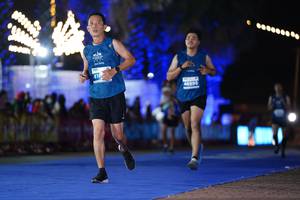 BIB: 410, 44895
                            <button type="button" onclick="openModal(14075542)" class="btn btn-primary btn-sm float-right btn-popup" data-toggle="modal" data-target=".modal-high-quality">
                        <i class="fas fa-shopping-cart"></i> Add to Cart
                    </button>
                                            <button type="button" onclick="isThisMe(14075542, true)" class="btn btn-success btn-sm float-right btn-popup btn-isme hidden" data-toggle="tooltip" data-placement="bottom" title="นี่คือรูปของคุณใช่ไหม คลิกที่นี่เพื่อเอาเข้าอัลบั้ม">
                        <i class="fas fa-plus"></i> Add to album
                    </button>
                    <button type="button" onclick="isThisMe(14075542, false)" class="btn btn-warning btn-sm float-right btn-popup btn-isnotme hidden">
                        <i class="fas fa-ban"></i> Remove from album
                    </button>