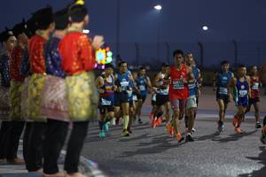 BIB: 40556
                            <button type="button" onclick="openModal(13841634)" class="btn btn-primary btn-sm float-right btn-popup" data-toggle="modal" data-target=".modal-high-quality">
                        <i class="fas fa-shopping-cart"></i> Add to Cart
                    </button>
                                            <button type="button" onclick="isThisMe(13841634, true)" class="btn btn-success btn-sm float-right btn-popup btn-isme hidden" data-toggle="tooltip" data-placement="bottom" title="นี่คือรูปของคุณใช่ไหม คลิกที่นี่เพื่อเอาเข้าอัลบั้ม">
                        <i class="fas fa-plus"></i> Add to album
                    </button>
                    <button type="button" onclick="isThisMe(13841634, false)" class="btn btn-warning btn-sm float-right btn-popup btn-isnotme hidden">
                        <i class="fas fa-ban"></i> Remove from album
                    </button>