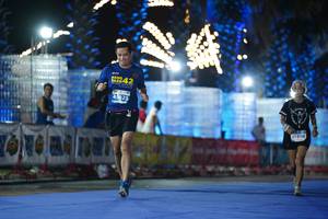 BIB: 45325, 61406
                            <button type="button" onclick="openModal(14113093)" class="btn btn-primary btn-sm float-right btn-popup" data-toggle="modal" data-target=".modal-high-quality">
                        <i class="fas fa-shopping-cart"></i> Add to Cart
                    </button>
                                            <button type="button" onclick="isThisMe(14113093, true)" class="btn btn-success btn-sm float-right btn-popup btn-isme hidden" data-toggle="tooltip" data-placement="bottom" title="นี่คือรูปของคุณใช่ไหม คลิกที่นี่เพื่อเอาเข้าอัลบั้ม">
                        <i class="fas fa-plus"></i> Add to album
                    </button>
                    <button type="button" onclick="isThisMe(14113093, false)" class="btn btn-warning btn-sm float-right btn-popup btn-isnotme hidden">
                        <i class="fas fa-ban"></i> Remove from album
                    </button>