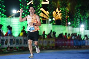 BIB: 40418
                            <button type="button" onclick="openModal(14112134)" class="btn btn-primary btn-sm float-right btn-popup" data-toggle="modal" data-target=".modal-high-quality">
                        <i class="fas fa-shopping-cart"></i> Add to Cart
                    </button>
                                            <button type="button" onclick="isThisMe(14112134, true)" class="btn btn-success btn-sm float-right btn-popup btn-isme hidden" data-toggle="tooltip" data-placement="bottom" title="นี่คือรูปของคุณใช่ไหม คลิกที่นี่เพื่อเอาเข้าอัลบั้ม">
                        <i class="fas fa-plus"></i> Add to album
                    </button>
                    <button type="button" onclick="isThisMe(14112134, false)" class="btn btn-warning btn-sm float-right btn-popup btn-isnotme hidden">
                        <i class="fas fa-ban"></i> Remove from album
                    </button>