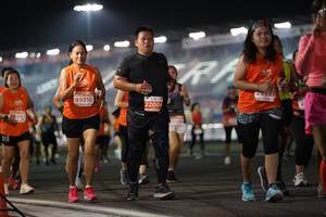 BIB: 99210, 22004
                            <button type="button" onclick="openModal(13985895)" class="btn btn-primary btn-sm float-right btn-popup" data-toggle="modal" data-target=".modal-high-quality">
                        <i class="fas fa-shopping-cart"></i> Add to Cart
                    </button>
                                            <button type="button" onclick="isThisMe(13985895, true)" class="btn btn-success btn-sm float-right btn-popup btn-isme hidden" data-toggle="tooltip" data-placement="bottom" title="นี่คือรูปของคุณใช่ไหม คลิกที่นี่เพื่อเอาเข้าอัลบั้ม">
                        <i class="fas fa-plus"></i> Add to album
                    </button>
                    <button type="button" onclick="isThisMe(13985895, false)" class="btn btn-warning btn-sm float-right btn-popup btn-isnotme hidden">
                        <i class="fas fa-ban"></i> Remove from album
                    </button>