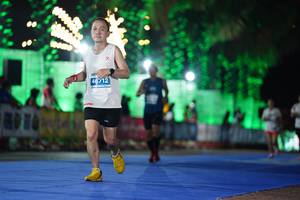 BIB: 4612
                            <button type="button" onclick="openModal(14209372)" class="btn btn-primary btn-sm float-right btn-popup" data-toggle="modal" data-target=".modal-high-quality">
                        <i class="fas fa-shopping-cart"></i> Add to Cart
                    </button>
                                            <button type="button" onclick="isThisMe(14209372, true)" class="btn btn-success btn-sm float-right btn-popup btn-isme hidden" data-toggle="tooltip" data-placement="bottom" title="นี่คือรูปของคุณใช่ไหม คลิกที่นี่เพื่อเอาเข้าอัลบั้ม">
                        <i class="fas fa-plus"></i> Add to album
                    </button>
                    <button type="button" onclick="isThisMe(14209372, false)" class="btn btn-warning btn-sm float-right btn-popup btn-isnotme hidden">
                        <i class="fas fa-ban"></i> Remove from album
                    </button>