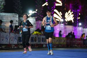 BIB: 41800, 42268
                            <button type="button" onclick="openModal(14130078)" class="btn btn-primary btn-sm float-right btn-popup" data-toggle="modal" data-target=".modal-high-quality">
                        <i class="fas fa-shopping-cart"></i> Add to Cart
                    </button>
                                            <button type="button" onclick="isThisMe(14130078, true)" class="btn btn-success btn-sm float-right btn-popup btn-isme hidden" data-toggle="tooltip" data-placement="bottom" title="นี่คือรูปของคุณใช่ไหม คลิกที่นี่เพื่อเอาเข้าอัลบั้ม">
                        <i class="fas fa-plus"></i> Add to album
                    </button>
                    <button type="button" onclick="isThisMe(14130078, false)" class="btn btn-warning btn-sm float-right btn-popup btn-isnotme hidden">
                        <i class="fas fa-ban"></i> Remove from album
                    </button>