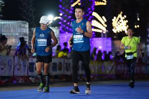 BIB: 45721, 40602
                            <button type="button" onclick="openModal(14221701)" class="btn btn-primary btn-sm float-right btn-popup" data-toggle="modal" data-target=".modal-high-quality">
                        <i class="fas fa-shopping-cart"></i> Add to Cart
                    </button>
                                            <button type="button" onclick="isThisMe(14221701, true)" class="btn btn-success btn-sm float-right btn-popup btn-isme hidden" data-toggle="tooltip" data-placement="bottom" title="นี่คือรูปของคุณใช่ไหม คลิกที่นี่เพื่อเอาเข้าอัลบั้ม">
                        <i class="fas fa-plus"></i> Add to album
                    </button>
                    <button type="button" onclick="isThisMe(14221701, false)" class="btn btn-warning btn-sm float-right btn-popup btn-isnotme hidden">
                        <i class="fas fa-ban"></i> Remove from album
                    </button>