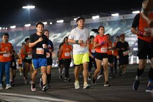 BIB: 7321, 286, 73222, 27952
                            <button type="button" onclick="openModal(13997407)" class="btn btn-primary btn-sm float-right btn-popup" data-toggle="modal" data-target=".modal-high-quality">
                        <i class="fas fa-shopping-cart"></i> Add to Cart
                    </button>
                                            <button type="button" onclick="isThisMe(13997407, true)" class="btn btn-success btn-sm float-right btn-popup btn-isme hidden" data-toggle="tooltip" data-placement="bottom" title="นี่คือรูปของคุณใช่ไหม คลิกที่นี่เพื่อเอาเข้าอัลบั้ม">
                        <i class="fas fa-plus"></i> Add to album
                    </button>
                    <button type="button" onclick="isThisMe(13997407, false)" class="btn btn-warning btn-sm float-right btn-popup btn-isnotme hidden">
                        <i class="fas fa-ban"></i> Remove from album
                    </button>