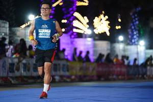 BIB: 40052
                            <button type="button" onclick="openModal(14223971)" class="btn btn-primary btn-sm float-right btn-popup" data-toggle="modal" data-target=".modal-high-quality">
                        <i class="fas fa-shopping-cart"></i> Add to Cart
                    </button>
                                            <button type="button" onclick="isThisMe(14223971, true)" class="btn btn-success btn-sm float-right btn-popup btn-isme hidden" data-toggle="tooltip" data-placement="bottom" title="นี่คือรูปของคุณใช่ไหม คลิกที่นี่เพื่อเอาเข้าอัลบั้ม">
                        <i class="fas fa-plus"></i> Add to album
                    </button>
                    <button type="button" onclick="isThisMe(14223971, false)" class="btn btn-warning btn-sm float-right btn-popup btn-isnotme hidden">
                        <i class="fas fa-ban"></i> Remove from album
                    </button>