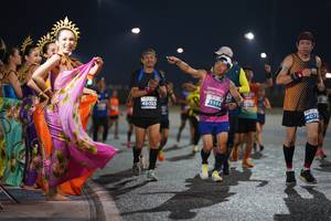 BIB: 5556, 45025, 407
                            <button type="button" onclick="openModal(13897128)" class="btn btn-primary btn-sm float-right btn-popup" data-toggle="modal" data-target=".modal-high-quality">
                        <i class="fas fa-shopping-cart"></i> Add to Cart
                    </button>
                                            <button type="button" onclick="isThisMe(13897128, true)" class="btn btn-success btn-sm float-right btn-popup btn-isme hidden" data-toggle="tooltip" data-placement="bottom" title="นี่คือรูปของคุณใช่ไหม คลิกที่นี่เพื่อเอาเข้าอัลบั้ม">
                        <i class="fas fa-plus"></i> Add to album
                    </button>
                    <button type="button" onclick="isThisMe(13897128, false)" class="btn btn-warning btn-sm float-right btn-popup btn-isnotme hidden">
                        <i class="fas fa-ban"></i> Remove from album
                    </button>