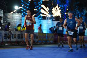 BIB: 4060, 40498
                            <button type="button" onclick="openModal(14212327)" class="btn btn-primary btn-sm float-right btn-popup" data-toggle="modal" data-target=".modal-high-quality">
                        <i class="fas fa-shopping-cart"></i> Add to Cart
                    </button>
                                            <button type="button" onclick="isThisMe(14212327, true)" class="btn btn-success btn-sm float-right btn-popup btn-isme hidden" data-toggle="tooltip" data-placement="bottom" title="นี่คือรูปของคุณใช่ไหม คลิกที่นี่เพื่อเอาเข้าอัลบั้ม">
                        <i class="fas fa-plus"></i> Add to album
                    </button>
                    <button type="button" onclick="isThisMe(14212327, false)" class="btn btn-warning btn-sm float-right btn-popup btn-isnotme hidden">
                        <i class="fas fa-ban"></i> Remove from album
                    </button>