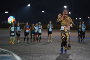 BIB: 042
                            <button type="button" onclick="openModal(13916754)" class="btn btn-primary btn-sm float-right btn-popup" data-toggle="modal" data-target=".modal-high-quality">
                        <i class="fas fa-shopping-cart"></i> Add to Cart
                    </button>
                                            <button type="button" onclick="isThisMe(13916754, true)" class="btn btn-success btn-sm float-right btn-popup btn-isme hidden" data-toggle="tooltip" data-placement="bottom" title="นี่คือรูปของคุณใช่ไหม คลิกที่นี่เพื่อเอาเข้าอัลบั้ม">
                        <i class="fas fa-plus"></i> Add to album
                    </button>
                    <button type="button" onclick="isThisMe(13916754, false)" class="btn btn-warning btn-sm float-right btn-popup btn-isnotme hidden">
                        <i class="fas fa-ban"></i> Remove from album
                    </button>